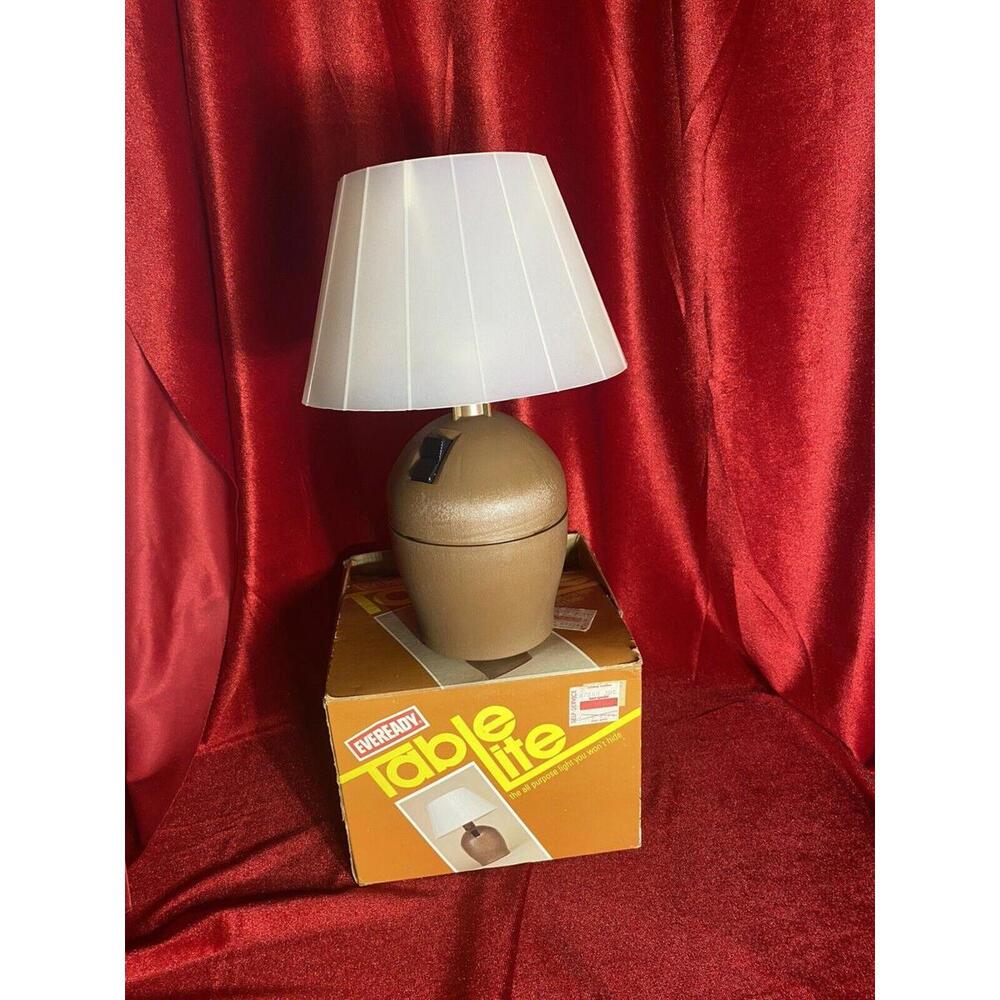 Vintage Table Lite